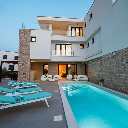 Fortunal Villa
